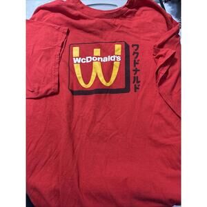 McDonald’s Anime WcDonald’s T-Shirt 2XL Gildan Red Crew Member Japan